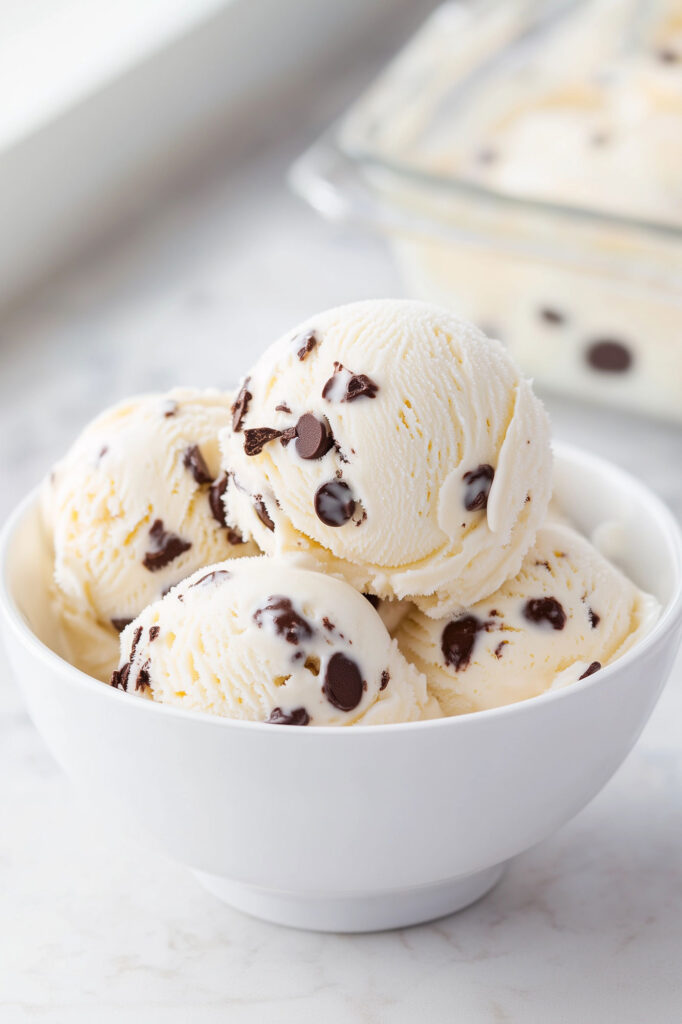 How to Make Chocolate Chip Ice Cream