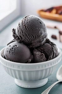 Black Licorice Ice Cream Recipe Creamy & Unique Treat
