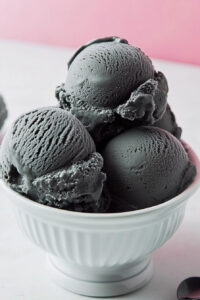 Black Licorice Ice Cream Recipe Creamy & Unique Treat