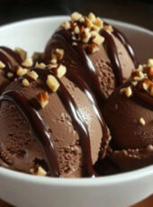 Ninja Creami Low-Calorie Chocolate Cheesecake Ice Cream