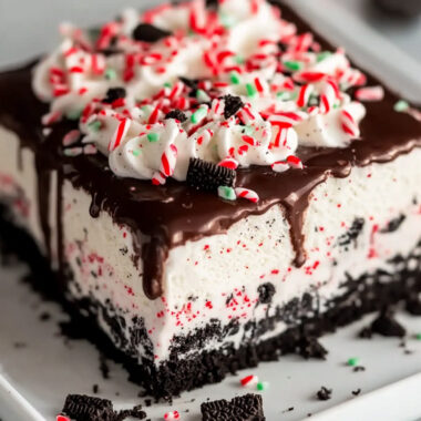 Peppermint Oreo Ice Cream Cake