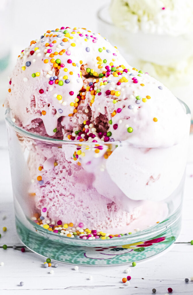 Pro Tips Strawberry & Vanilla Ice Cream Delight with Funfetti Sprinkles